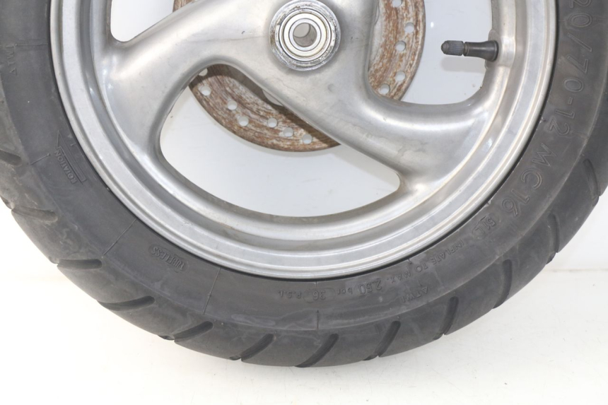photo de ARO DIANTEIRO PEUGEOT VIVACITY 100 (1999 - 2008) - Detalhes característicos