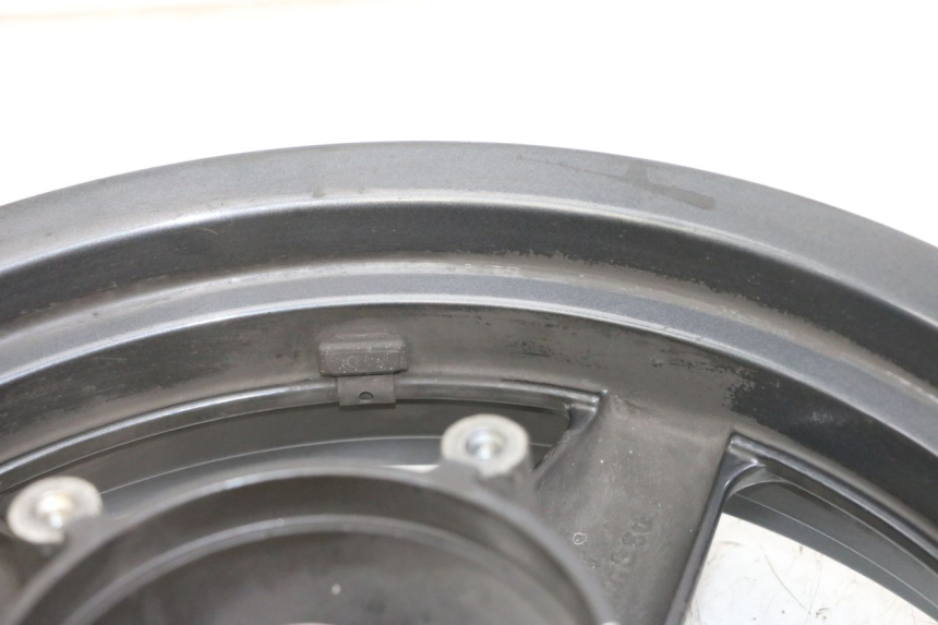 photo de ARO DIANTEIRO YAMAHA X-MAX XMAX 125 (2010 - 2013) - Vista de perto