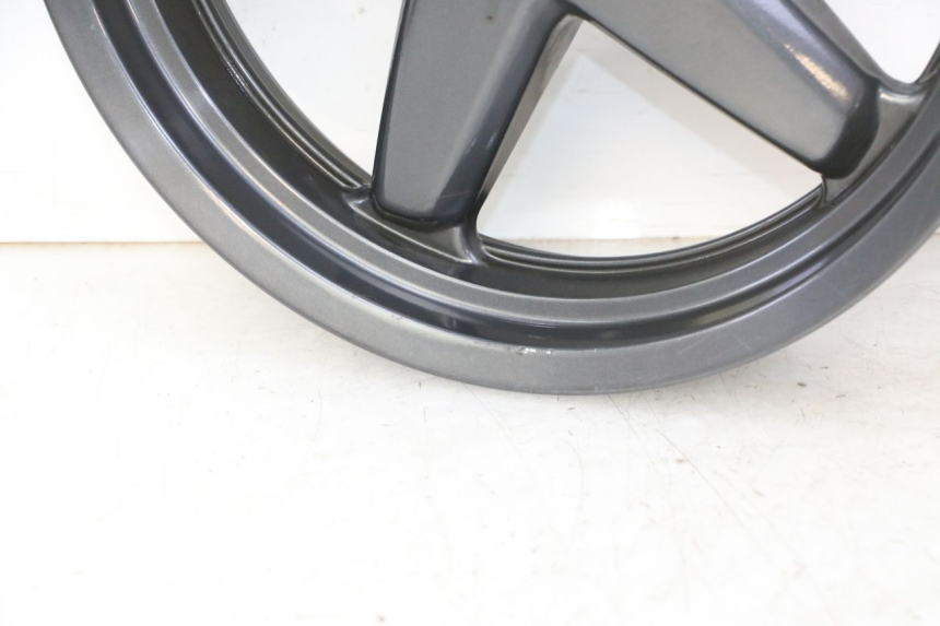 photo de ARO DIANTEIRO YAMAHA X-MAX XMAX 125 (2010 - 2013) - Vista de perto