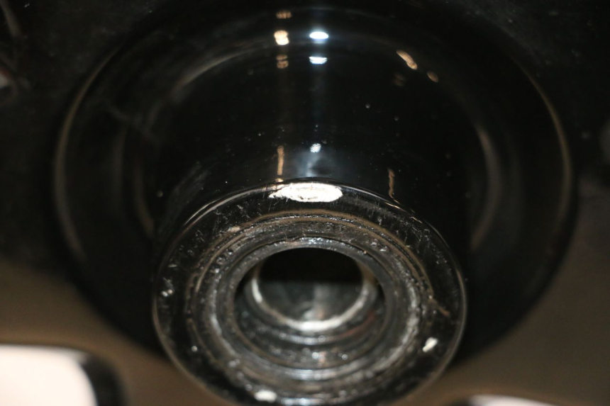 photo de ARO DIANTEIRO YAMAHA XMAX X-MAX 125 (2006 - 2009) - Detalhe da peça