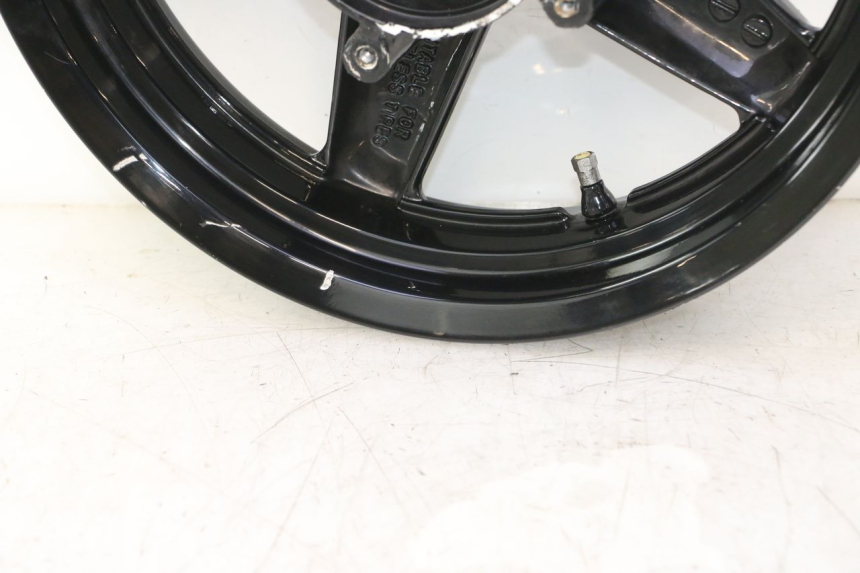 photo de ARO DIANTEIRO YAMAHA XMAX X-MAX 125 (2006 - 2009) - Detalhes característicos