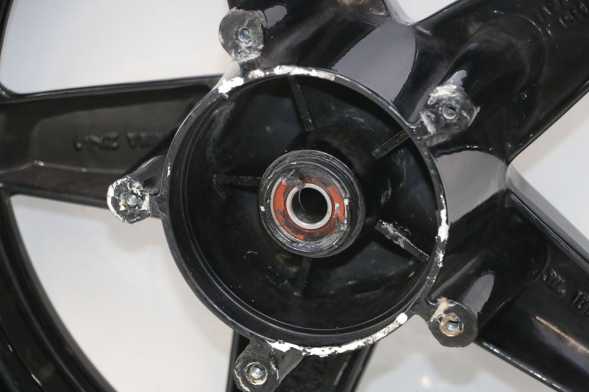 photo de ARO DIANTEIRO YAMAHA XMAX X-MAX 125 (2006 - 2009) - Vista de perto