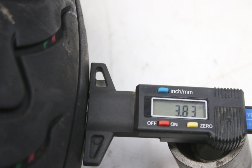 photo de ARO DIANTEIRO PIAGGIO X9 EVOLUTION 250 (2003 - 2007) - Vista de perto
