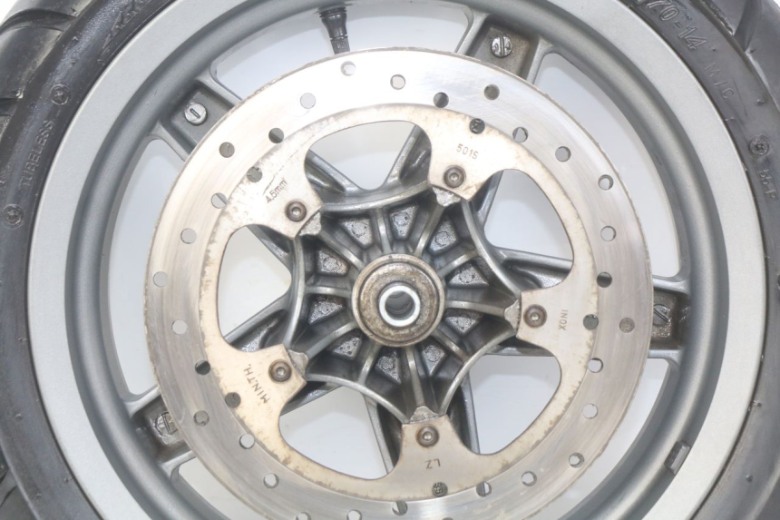 photo de ARO DIANTEIRO PIAGGIO XEVO - X EVO 125 (2007 - 2017) - Detalhes característicos
