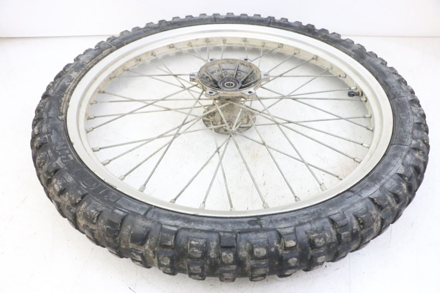 photo de ARO DIANTEIRO PEUGEOT XP6 50 (1997 - 2003) - Pontos de fixação