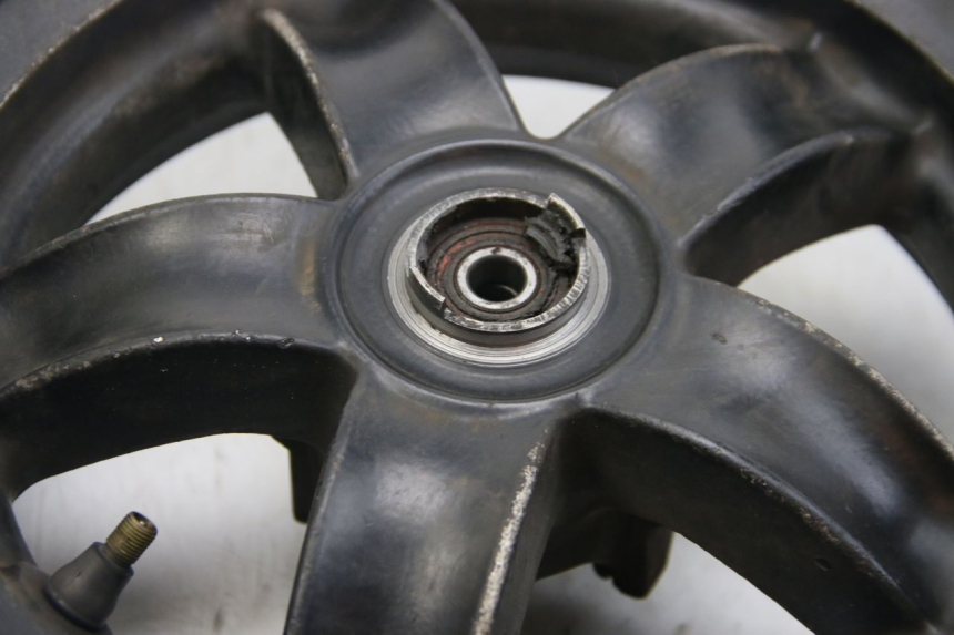 photo de ARO DIANTEIRO PIAGGIO ZIP 2T 50 (2009 - 2019) - Vista de perto