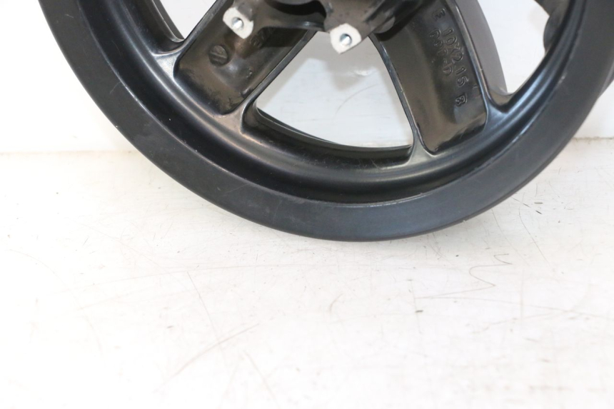photo de RODA DIANTEIRA PIAGGIO ZIP IGET 4T 50 (2021 - 2023) - Zoom do estado de desgaste