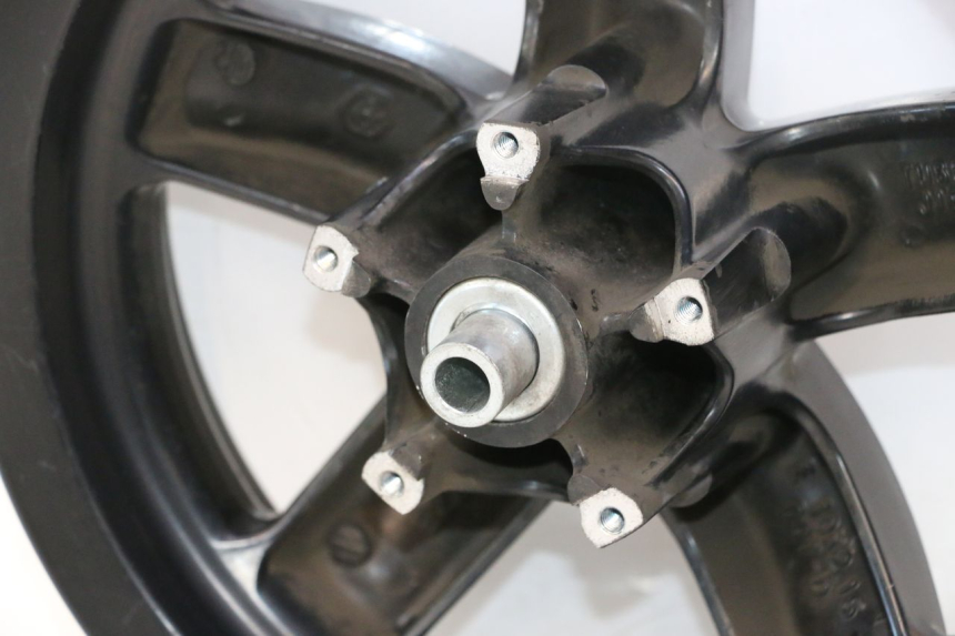photo de RODA DIANTEIRA PIAGGIO ZIP IGET 4T 50 (2021 - 2023) - Ampliação técnica