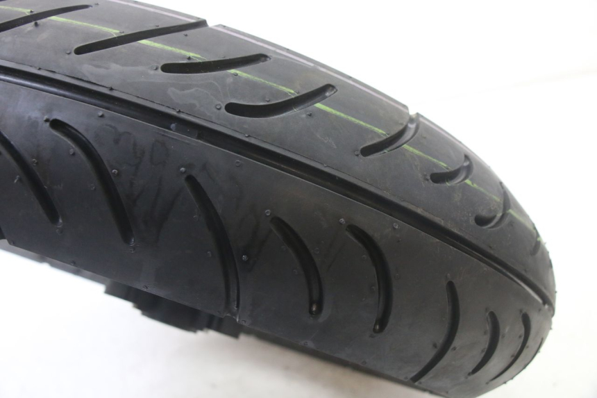 photo de ARO DIANTEIRO E PNEU KYMCO AGILITY 4T 50 (2005 - 2018) - Ampliação dos componentes