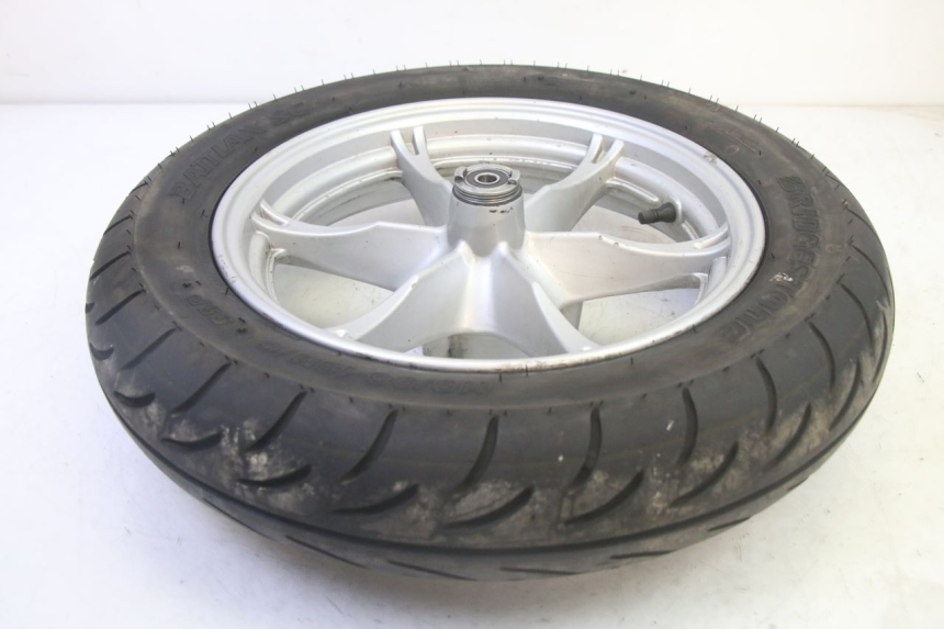 photo de ARO DIANTEIRO E PNEU SUZUKI BURGMAN 125 (2007 - 2014) - Detalhe da peça