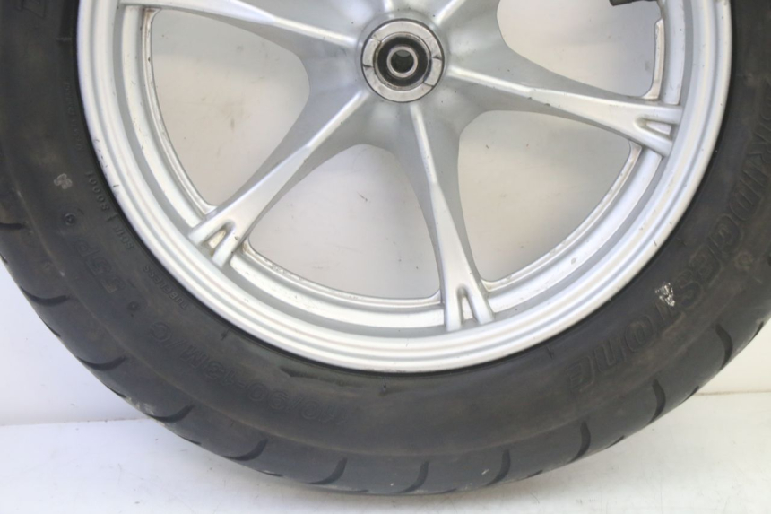 photo de ARO DIANTEIRO E PNEU SUZUKI BURGMAN 125 (2007 - 2014) - Ampliação técnica