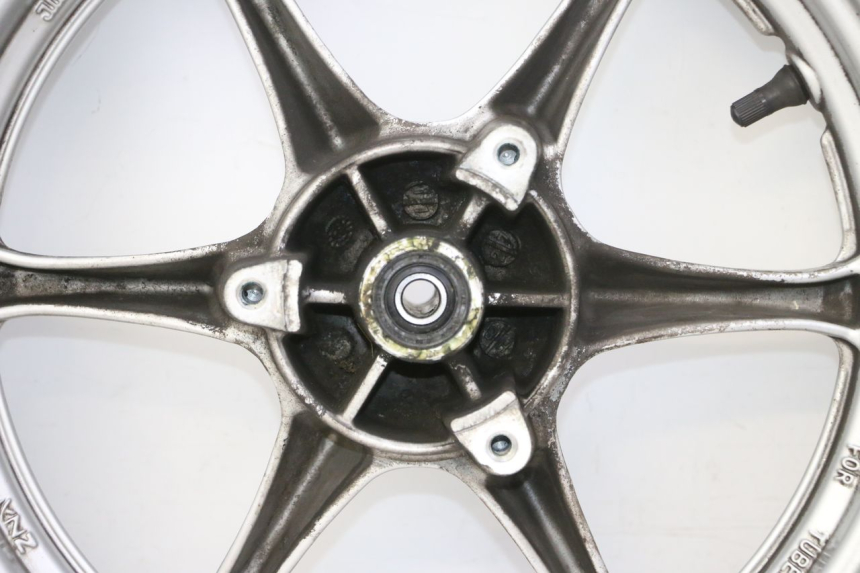 photo de ARO DIANTEIRO E PNEU SUZUKI BURGMAN 125 (2007 - 2014) - Estrutura - ampliação