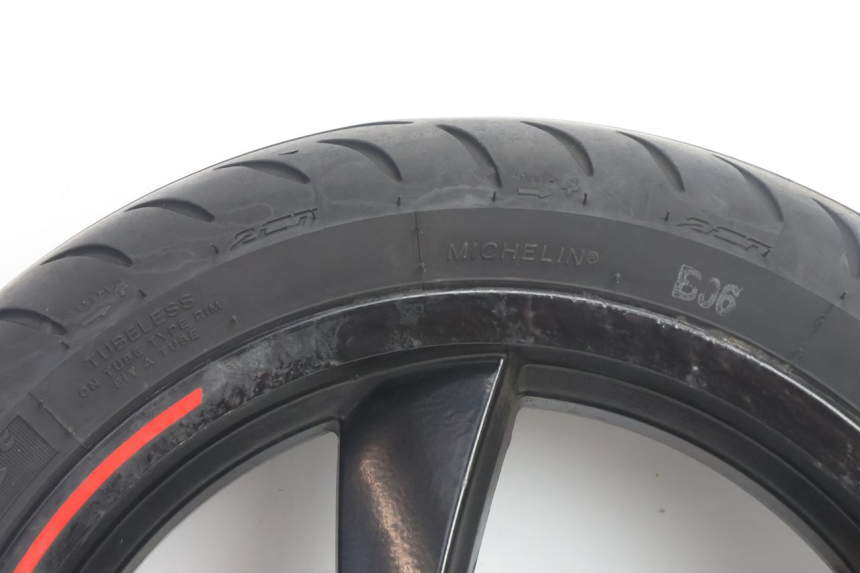 photo de ARO DIANTEIRO E PNEU PEUGEOT CITYSTAR 2T 50 (2018 - 2021) - Pontos de fixação