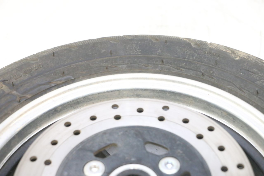 photo de ARO DIANTEIRO E PNEU WAYSCRAL E-START 1 (2018 - 2022) - Pontos de fixação