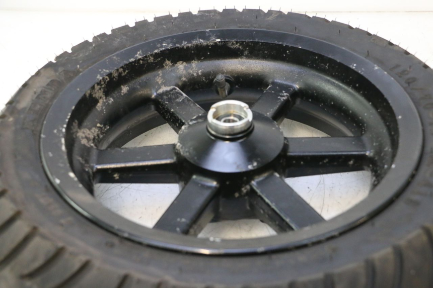 photo de ARO DIANTEIRO E PNEU KEEWAY F-ACT NAKED 50 (2009 - 2014) - Pontos de fixação