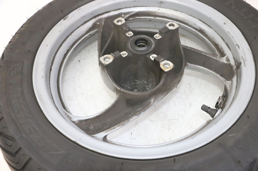 photo de ARO DIANTEIRO E PNEU HONDA FES S-WING SWING ABS 125 (2007 - 2015) - Vista geral
