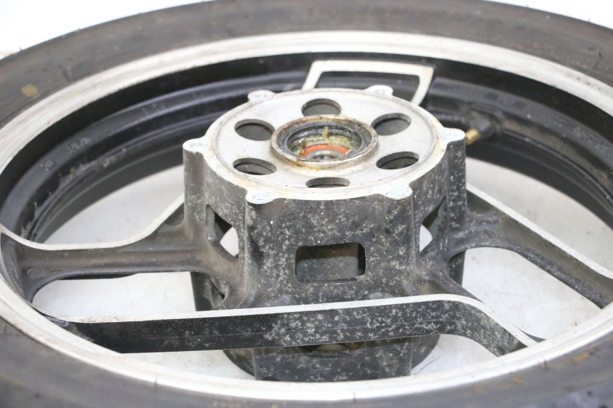 photo de ARO DIANTEIRO E PNEU YAMAHA FJ 36Y 1100 (1984 - 1985) - Estado da superfície