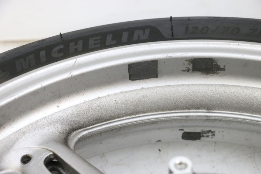 photo de ARO DIANTEIRO E PNEU YAMAHA FJR ABS 1300 (2006 - 2012) - Ampliação técnica