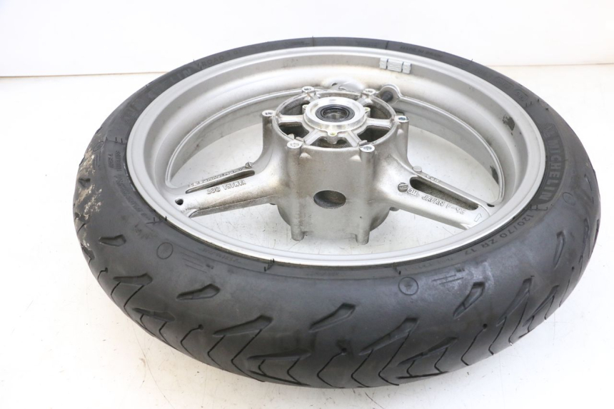 photo de ARO DIANTEIRO E PNEU YAMAHA FJR ABS 1300 (2006 - 2012) - Estado da superfície