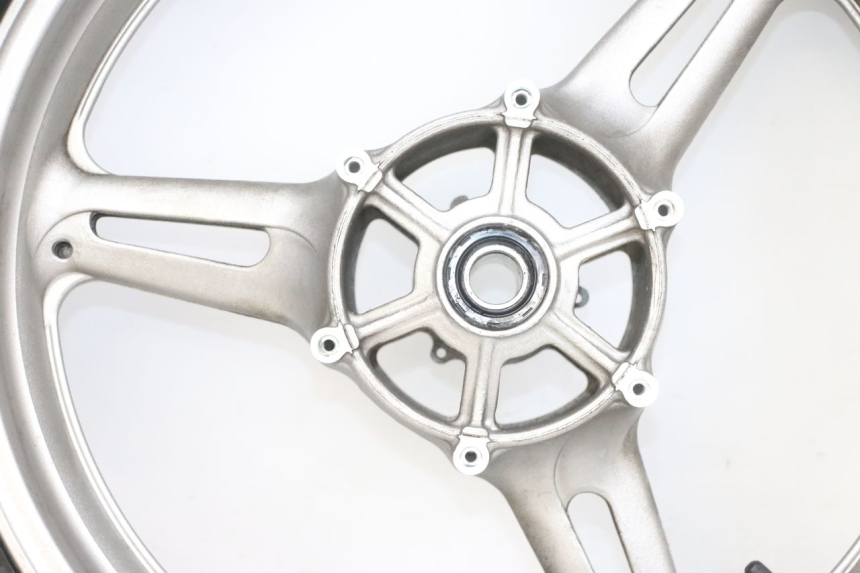 photo de ARO DIANTEIRO E PNEU YAMAHA FJR ABS 1300 (2006 - 2012) - Peça verificada