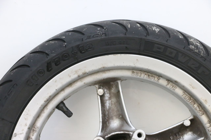 photo de ARO DIANTEIRO E PNEU MBK FLAME X 125 (2007 - 2016) - Detalhes característicos
