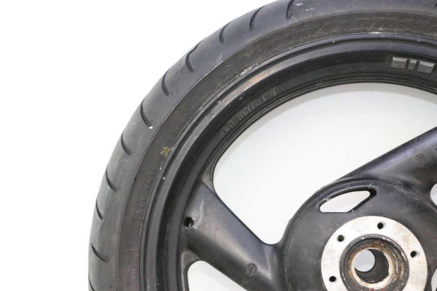 photo de ARO DIANTEIRO E PNEU YAMAHA FZS FAZER 600 (2001 - 2003) - Inspeção visual
