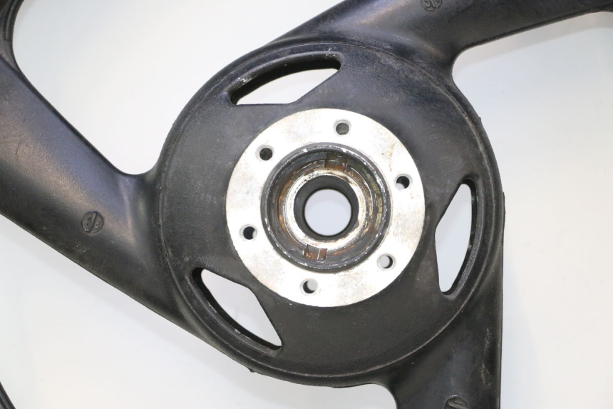 photo de ARO DIANTEIRO E PNEU YAMAHA FZS FAZER 600 (2001 - 2003) - Vista de perfil