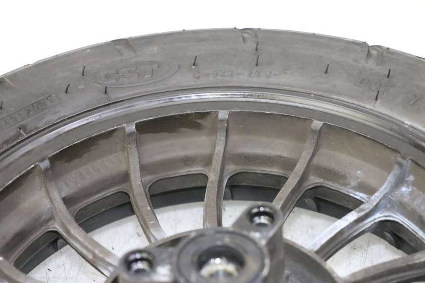 photo de ARO DIANTEIRO E PNEU JM MOTORS MIA 50 (2017 - 2020) - Zoom do estado de desgaste