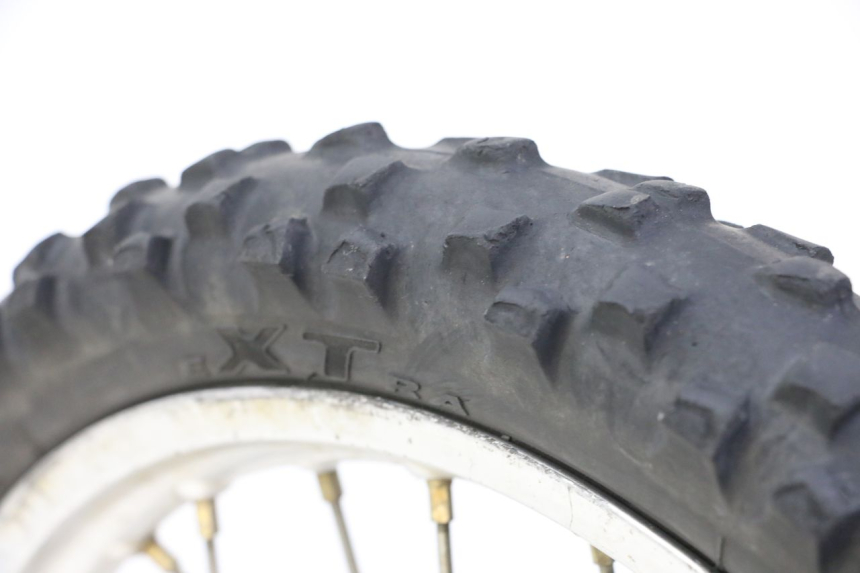 photo de ARO DIANTEIRO E PNEU KAWASAKI KX 65 (2000 - 2019) - Zoom do estado de desgaste