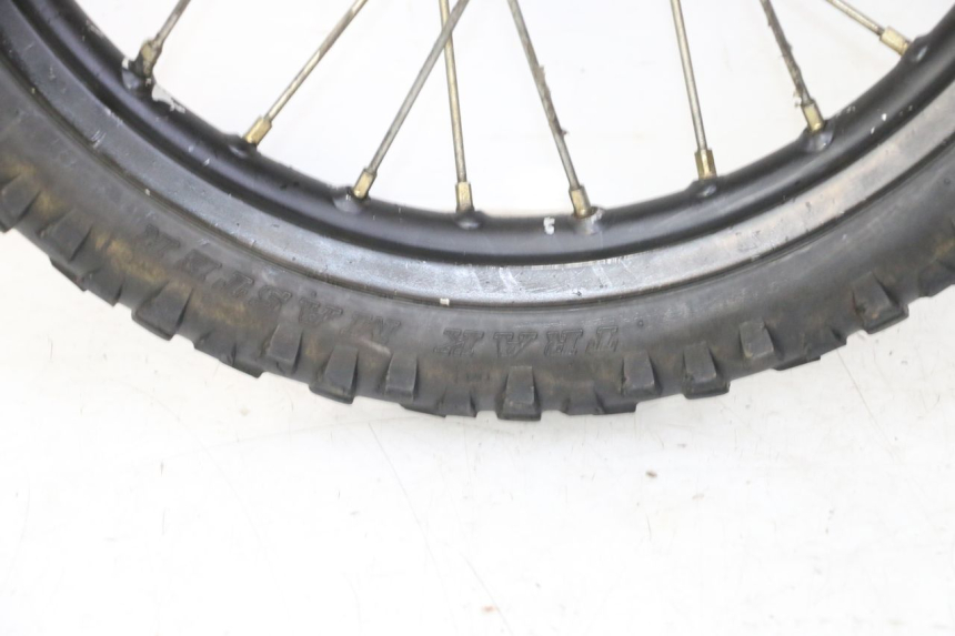 photo de ARO DIANTEIRO E PNEU KAWASAKI KX 65 (2000 - 2019) - Vista de perto