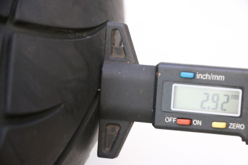 photo de ARO DIANTEIRO E PNEU KYMCO LIKE 125 (2009 - 2016) - Detalhe da peça