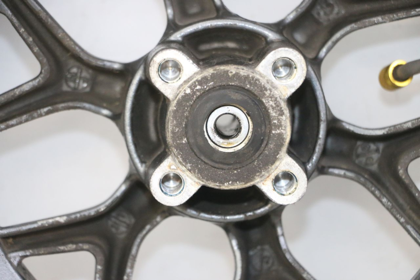 photo de ARO DIANTEIRO E PNEU MBK BOOSTER SPIRIT NAKED 50 (2004 - 2017) - Peça verificada