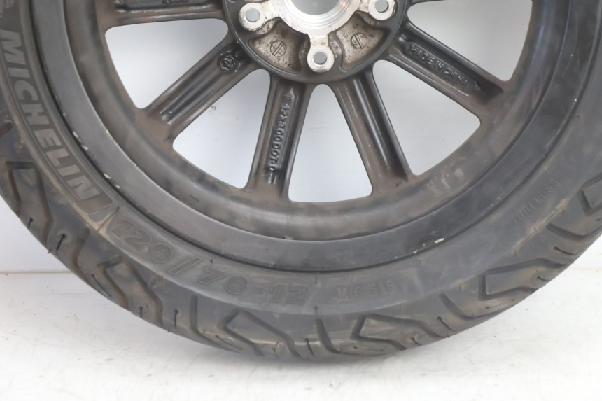 photo de ARO DIANTEIRO E PNEU PIAGGIO MP3 500 (2011 - 2015) - Marcações e referências