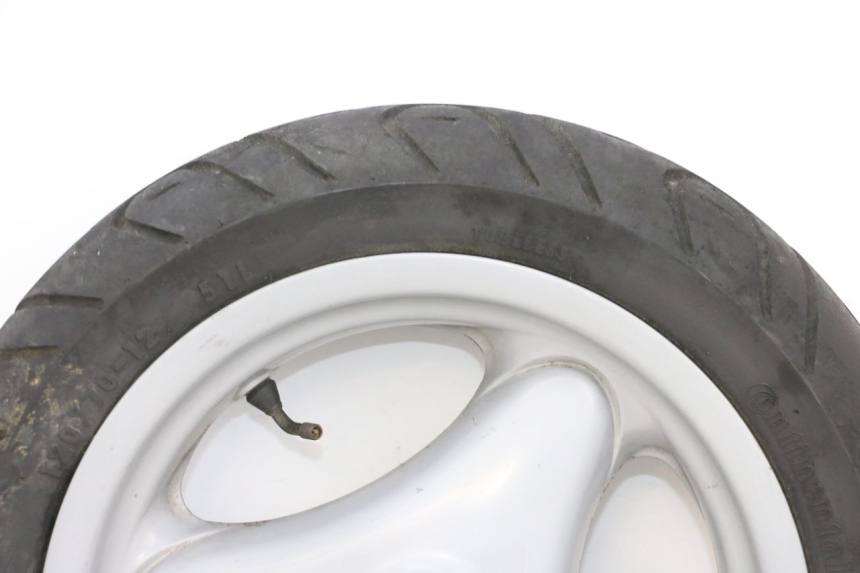 photo de ARO DIANTEIRO E PNEU YAMAHA NEO'S NEOS 2T 50 (1998 - 2007) - Vista de perto