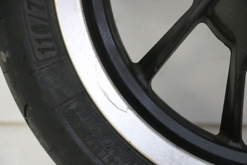 photo de ARO DIANTEIRO E PNEU KYMCO LIKE 4T 50 (2019 - 2025) - Ampliação dos componentes
