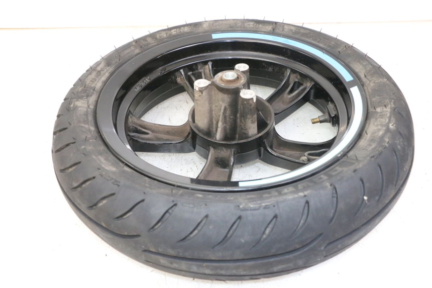 photo de ARO DIANTEIRO E PNEU PEUGEOT KISBEE 4T 50 (2018 - 2022) - Pontos de fixação