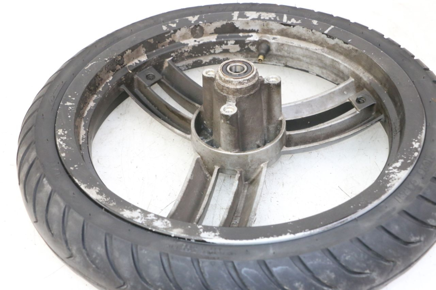 photo de ARO DIANTEIRO E PNEU PEUGEOT LUDIX 50 (2008 - 2017) - Pontos de fixação