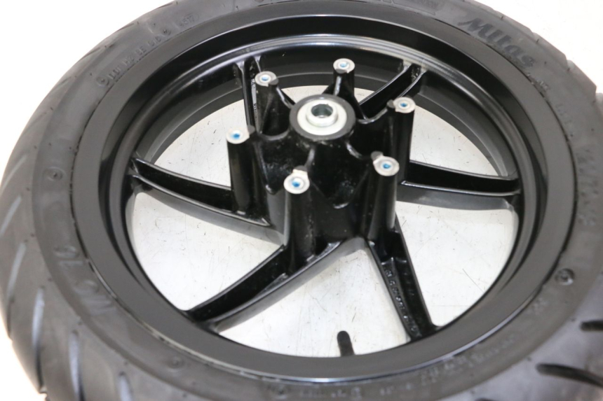 photo de ARO DIANTEIRO E PNEU PIAGGIO NRG POWER PUREJET 50 (2018 - 2021) - Vista geral