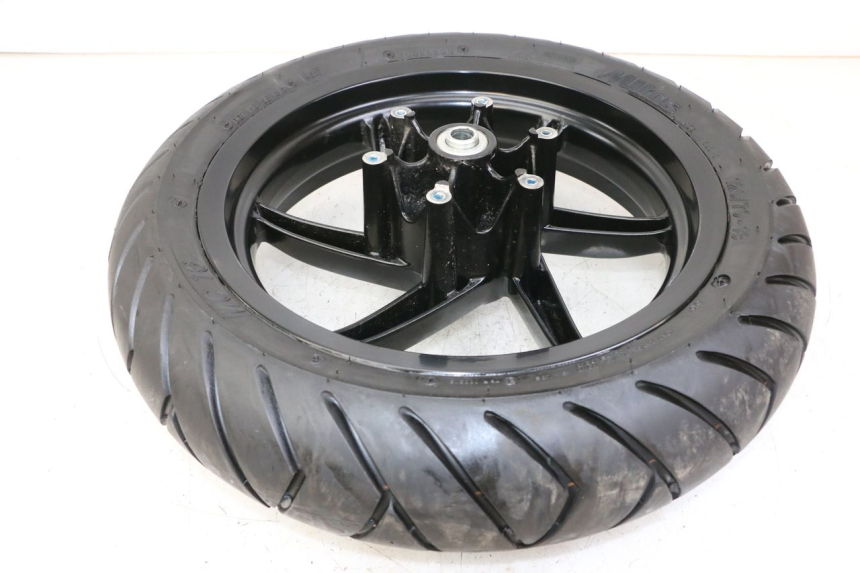 photo de ARO DIANTEIRO E PNEU PIAGGIO NRG POWER PUREJET 50 (2018 - 2021) - Pontos de fixação