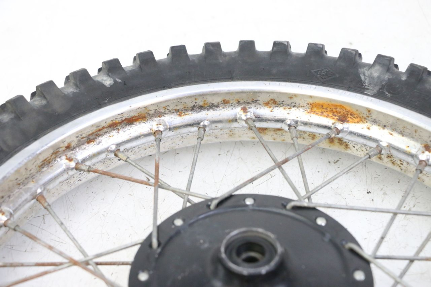 photo de ARO DIANTEIRO E PNEU YAMAHA PW 80 (1983 - 2014) - Vista geral
