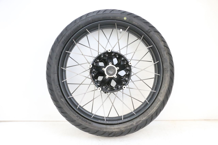 photo de ARO DIANTEIRO E PNEU BMW R GS 1250 (2021 - 2024) - Vista principal