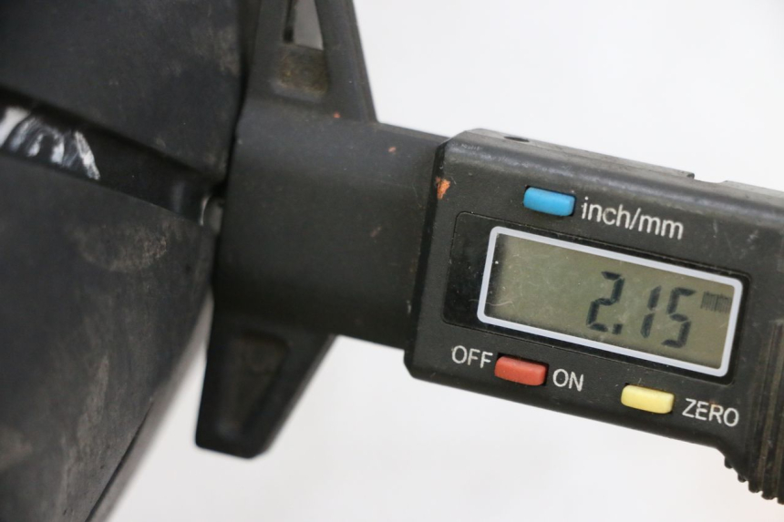 photo de ARO DIANTEIRO E PNEU BMW R GS 1250 (2021 - 2024) - Detalhe da peça
