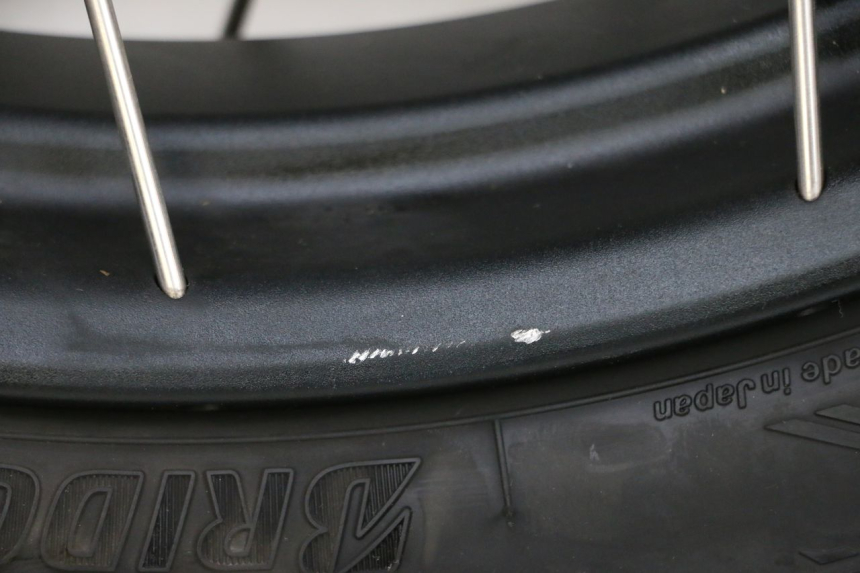 photo de ARO DIANTEIRO E PNEU BMW R GS 1250 (2021 - 2024) - Inspeção visual