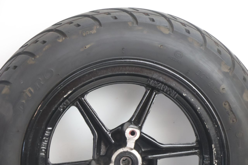 photo de ARO DIANTEIRO E PNEU TNT MOTOR ROMA 10' 2T 50 (2011 - 2018) - Pontos de fixação