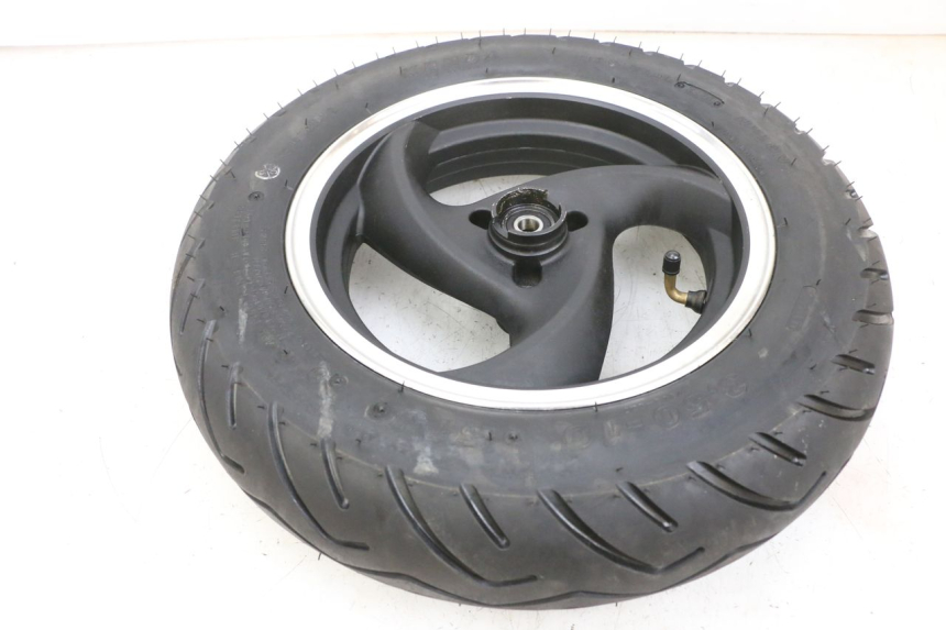 photo de ARO DIANTEIRO E PNEU JM MOTORS SANTANA EVO 50 (2024 - 2026) - Vista geral