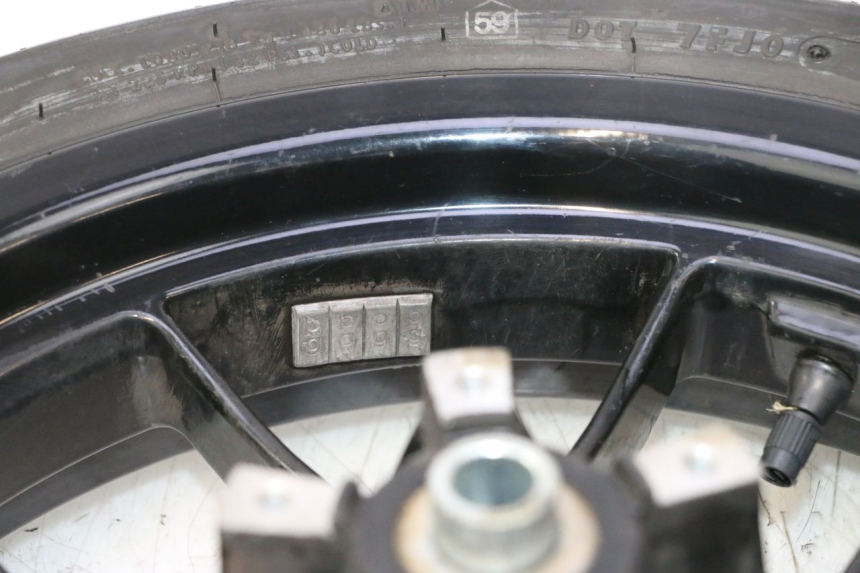 photo de ARO DIANTEIRO E PNEU APRILIA SR 2T 50 (2012 - 2017) - Vista geral