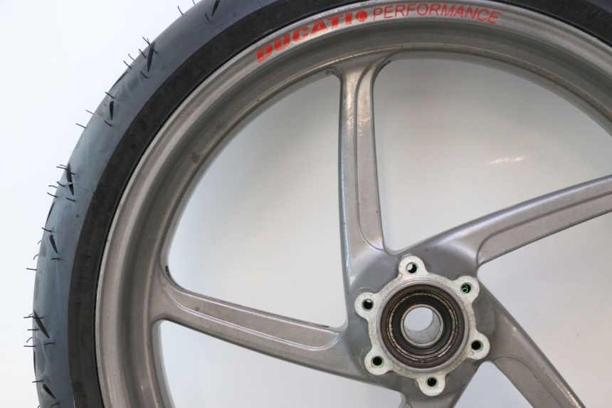 photo de ARO DIANTEIRO E PNEU DUCATI SS IE DS CARENEE 1000 (2002 - 2006) - Inspeção visual