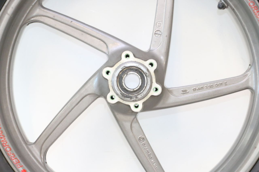 photo de ARO DIANTEIRO E PNEU DUCATI SS IE DS CARENEE 1000 (2002 - 2006) - Detalhe da peça
