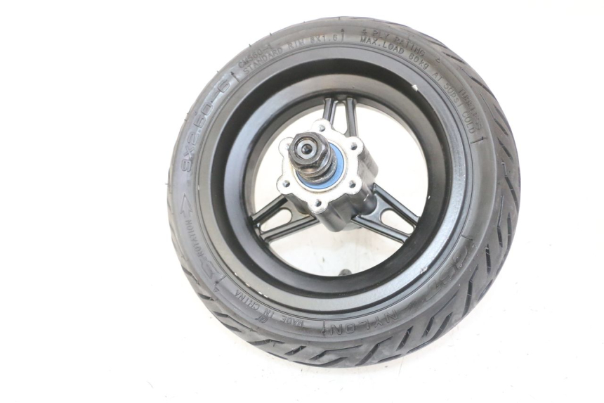 photo de ARO DIANTEIRO E PNEU NAMI STELLAR 1 - Pontos de fixação