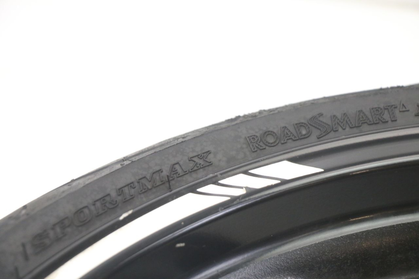photo de ARO DIANTEIRO E PNEU SUZUKI GSF S BANDIT 600 (2000 - 2004) - Ampliação dos componentes